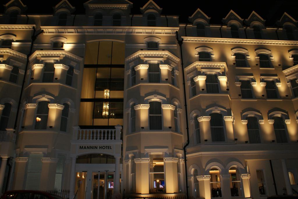 Mannin Hotel Дуглас Экстерьер фото